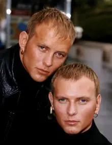 Bros - MP_0017778.jpg