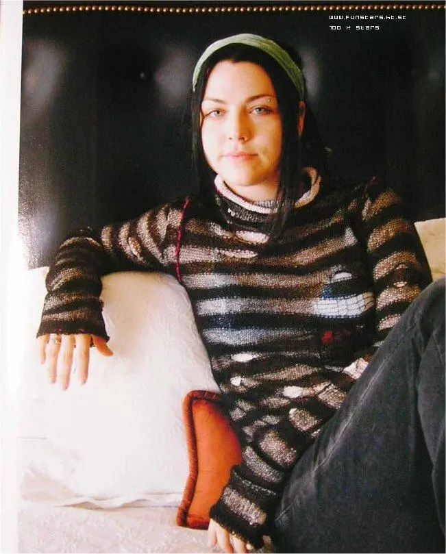 Amy Lee - amylee18.jpg