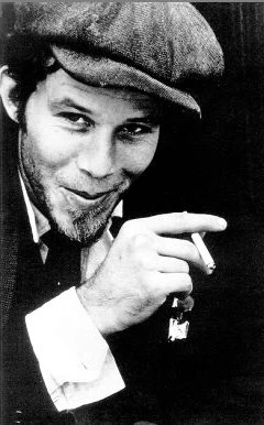 Tom Waits - w24.jpg