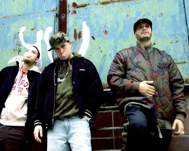 Kontrafakt - kontra1.jpg