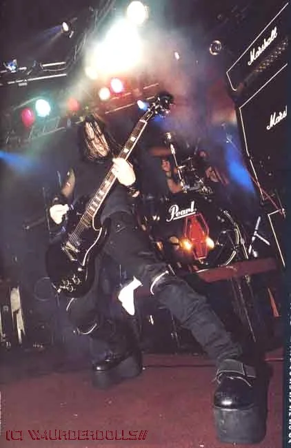 Murderdolls - kerranglive1.jpg