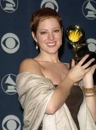 Sarah Mclachlan - news.jpg