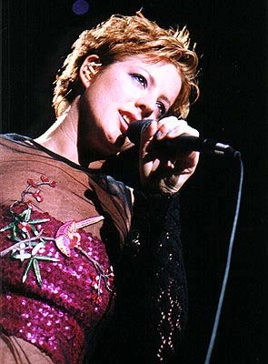 Sarah Mclachlan - c-000460-im-006856.jpg