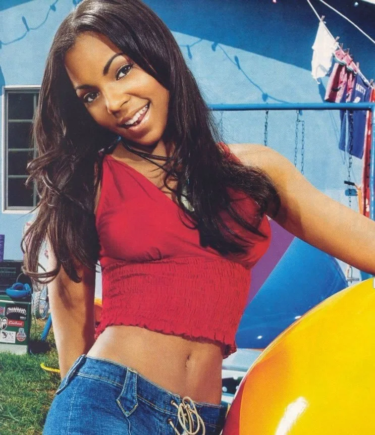 Ashanti - ashanti8.jpg