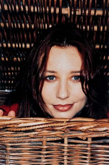 Tori Amos - 84765TT_main.jpg