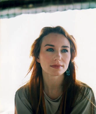 Tori Amos - Scarlet7_main.jpg