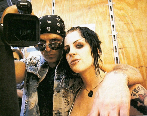 Distillers - brodytim3.jpg