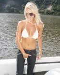 Dara Rolins - dara-rolins-rolincova-klip-rozkrok.jpg