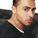Jay Sean - small-winasignedjayseanalbum4.jpg