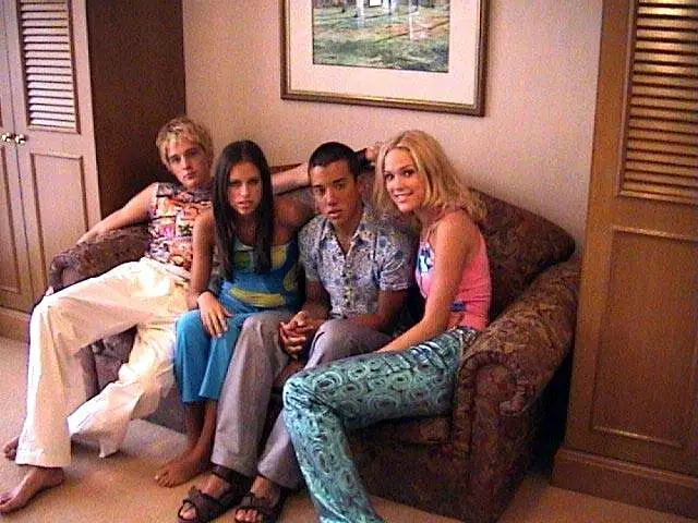 A*teens - slow_photografer.jpg