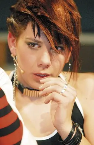 Aneta Langerová - phpUlGSxe.jpg