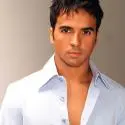 Luis Fonsi - c812c3frontp.jpg