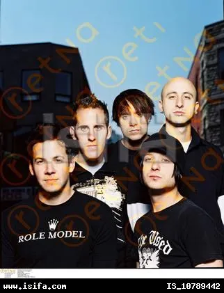 Simple Plan - 21.jpg