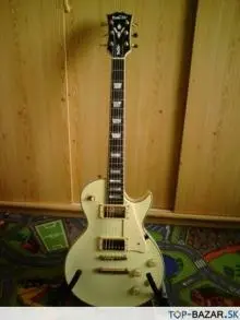 Music I - gitara.jpg