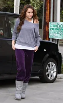 Miley Cyrus - miley-cyrus-2119-11.jpg