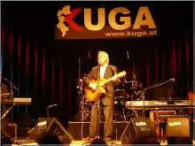 Oliver Dragojević - maj1.jpg