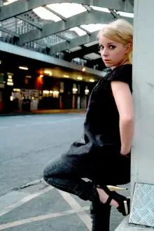 Little Boots - 6929_blackpool_popstress_little_boots.jpg