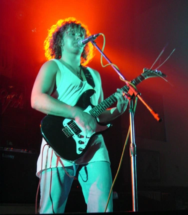 Vynález Zkázy - 290901_halarce_03.jpg