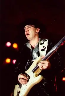 Stevie Vaughan - stevie_ray_vaughan_14.jpg