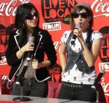The Veronicas - The_Veronicas_interviewed_2006.jpg