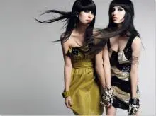 The Veronicas - the-veronicas-glam-picture-thumb.jpg