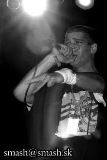 H16 - 37723_hq2k5_584.jpg