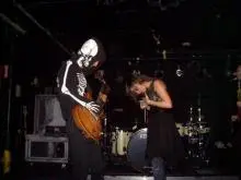 Flyleaf - 14359_1244723169019_1557597791_620705_3138665_n.jpg