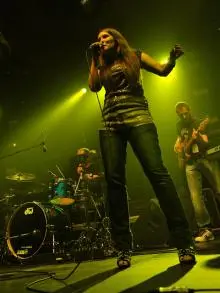 Mukatádo - e.jpg