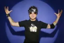 Hooligans - 5.jpg