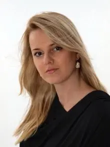 Moderátorka Kristína Prekopová má dnes   v éteri rádia Slovensko  rande s pasákmi!   