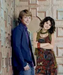 Sterling Knight - sterling-sel-sterling-knight-16912952-357-427.jpg