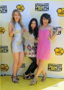 Lemonade Mouth - bridgit-mendler-lm-premiere-09.jpg