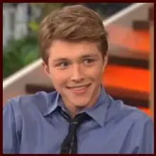 Sterling Knight - sterlingbonniehunt2.jpg