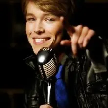 Sterling Knight - S-K_4-sterling-knight-13441587-331-500.jpg