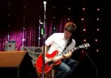 Noel Gallagher - 2570712_17267_281534314386_179539349386_3511103_4390812_n.jpg