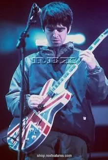 Noel Gallagher - oasis-at-maine-road-in-manchester-britain-1996_494286.jpg