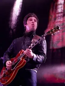 Noel Gallagher - 239397_f_271189705_17b9df8f8a79184f733080768b97e526.jpg