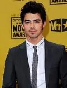 Joe Jonas - pa.jpg