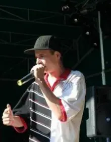 Adiss - 168137_104062229669611_100001975027607_25275_4433998_n.jpg