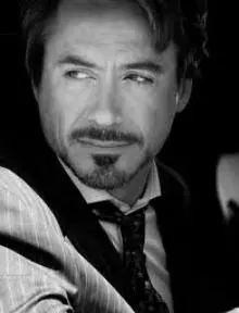 Robert Downey Jr. - images.jpg