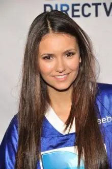 Nina Dobrev - Nina+Dobrev+Long+Hairstyles+Long+Straight+8lHhwr-oFiel.jpg