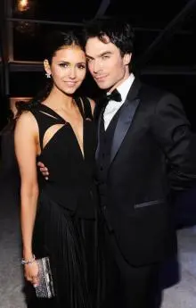 Nina Dobrev - 424446_10150648970421591_228640341590_9116818_1153760656_n.jpg