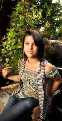 Nellie Veitenheimer - tumblr_m9cmuxZ5yb1qdsafvo1_250.jpg