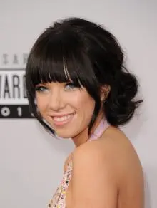 Carly Rae Jepsen - Carly+Rae+Jepsen+Updos+Loose+Ponytail+d9Rqf09fYLkl.jpg