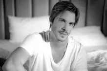 Nikos Oikonomopoulos - nikos3.jpg