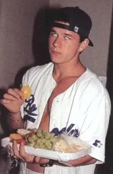 Marky Mark And The Funky Bunch - 25704511_4_tf4d97y2j.jpg