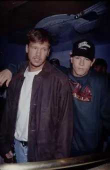 Marky Mark And The Funky Bunch - 25768606_4_e8jhg.jpg