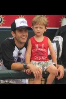 New Kids On The Block - 254c1b780bdd72a4f808c5866723f4a1.jpg