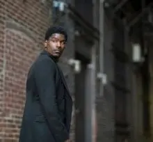 Glenn Lewis - Glenn-new-image2.jpg