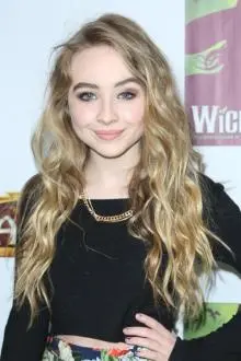 Sabrina Carpenter - sabrina-carpenter-hair-23-500x750-1.jpg